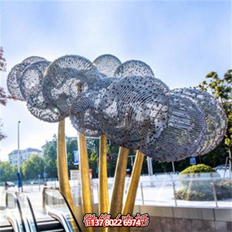 不銹鋼雕塑，點(diǎn)綴城市地標(biāo)，為建筑、園林、廣場(chǎng)、景觀增添獨(dú)特魅力