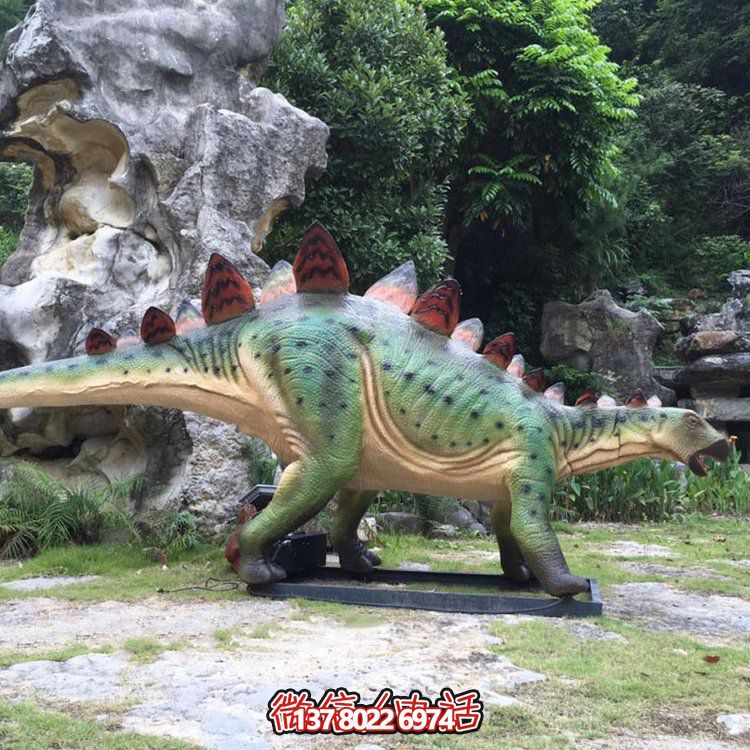 劍齒龍，玻璃鋼仿真恐龍仿生雕塑